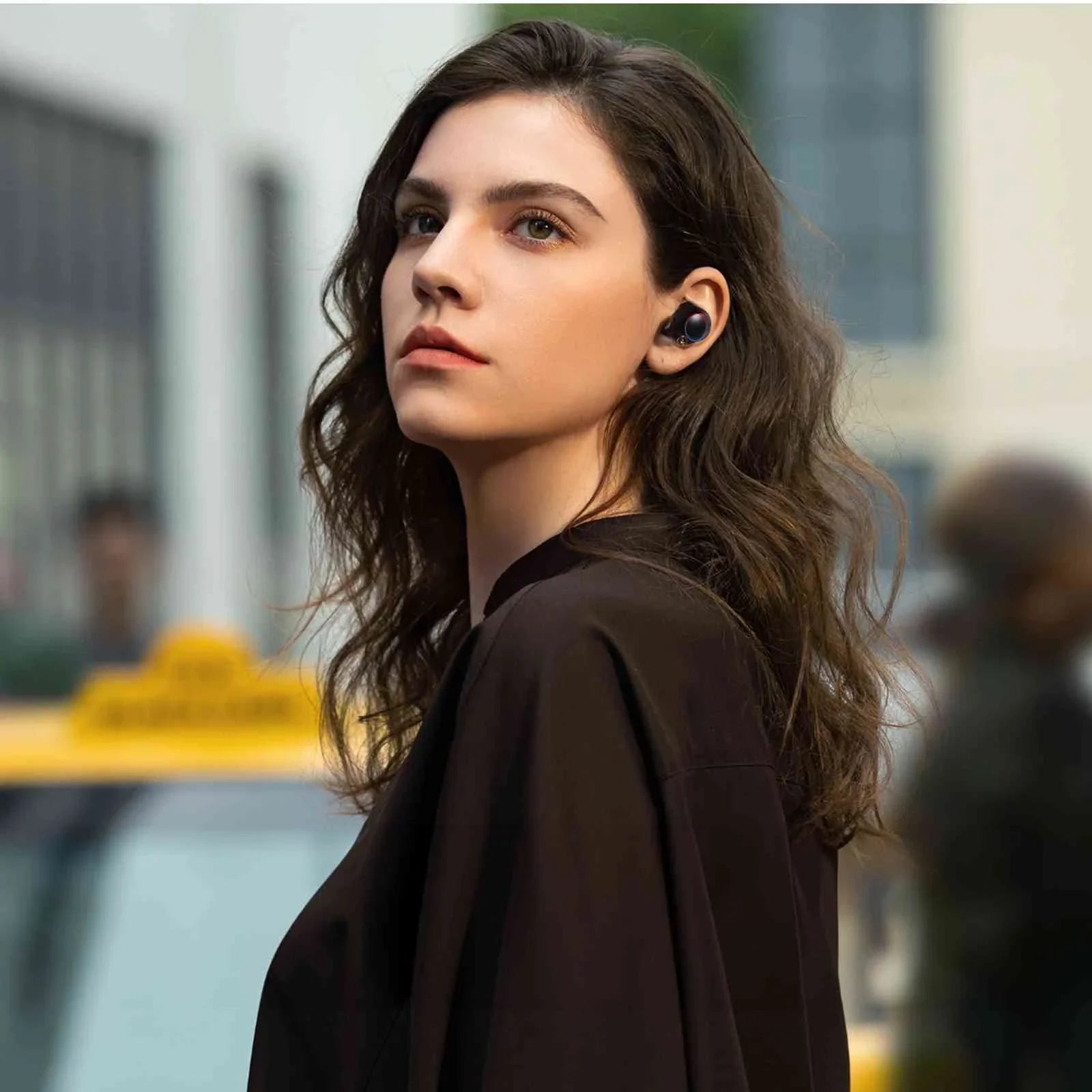 UrbanX True Wireless Bluetooth Earbuds + Charging Case, Black, Dual Connect, IPX5 Water Resistance, Bluetooth 5.2 Connection, Balanced, Bass Boost Compatible with Lenovo Legion Y700 (2023)