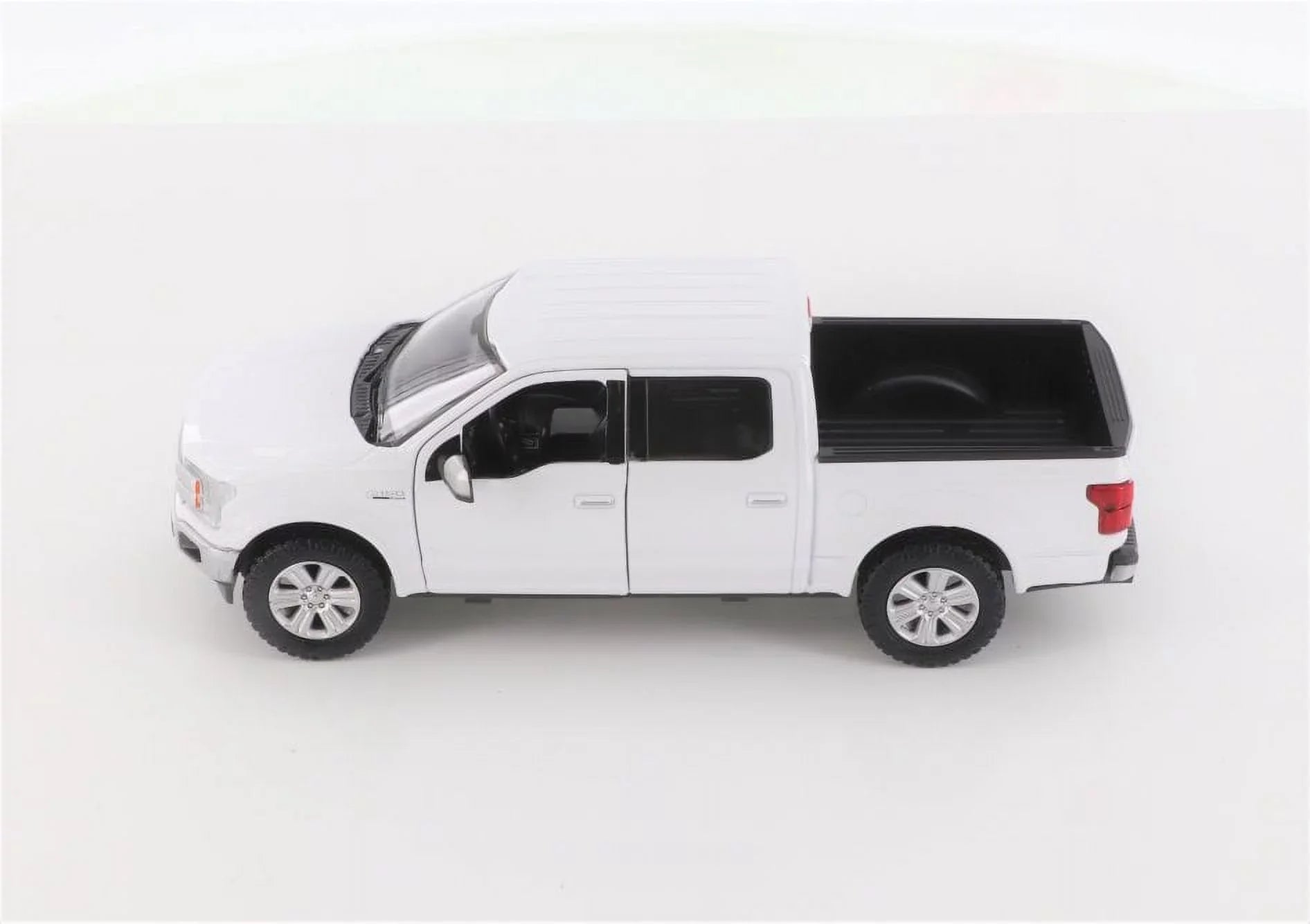 2019 Ford F-150 Lariat Crew Cab Pickup Truck, Ivory - Sizehowcasts 79363/16D - 1/27 scale Diecast Model Toy Car