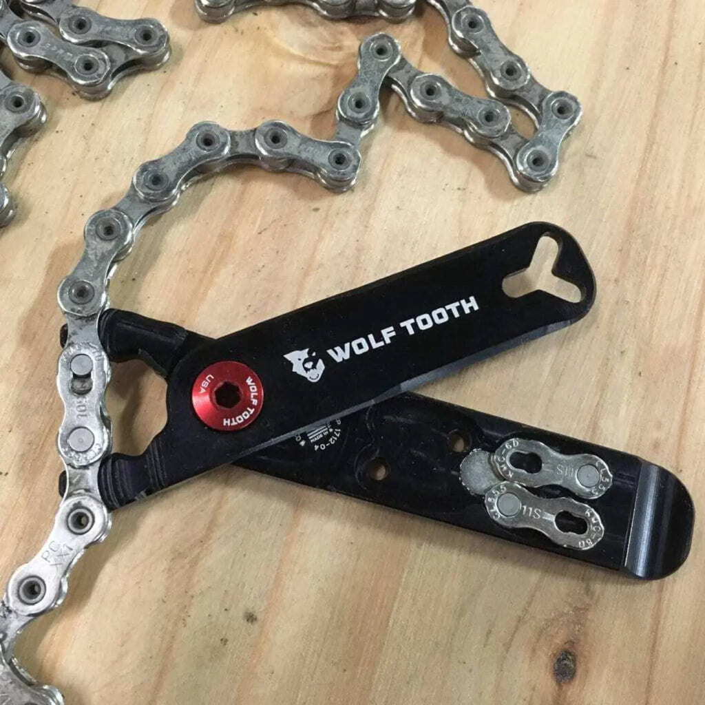 Wolf Tooth Components Combo Masterlink Pliers Multi-Tool Black w/ Black Bolt