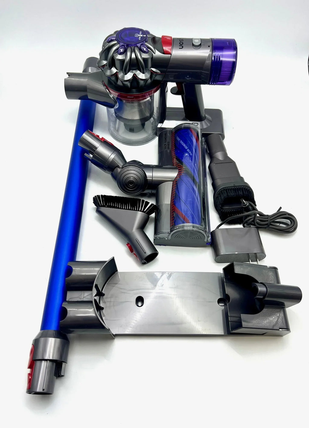 Open Box Dyson V8 Absolute Cordless Vacuum Up to 40 Min Runtime SizeV25