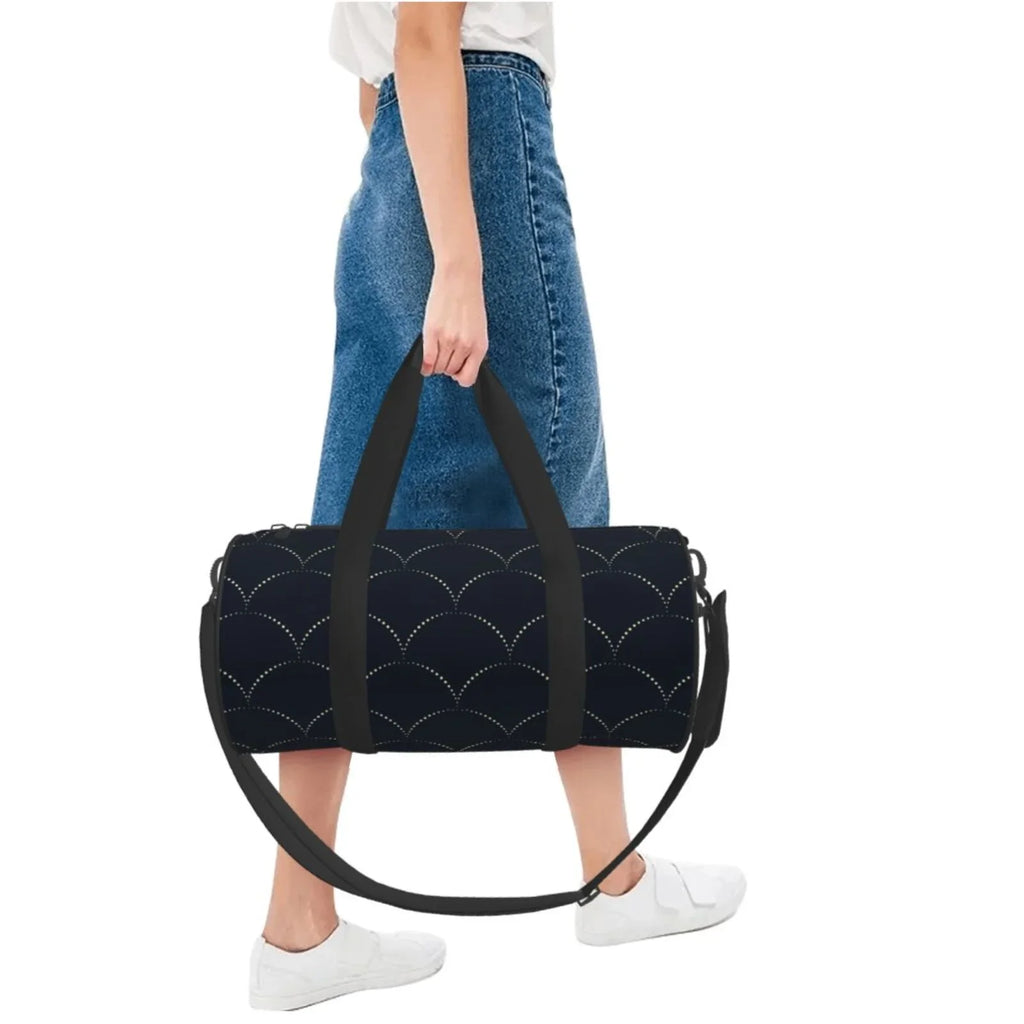 Coaee Black Fish scales Large Capacity Travel Luggage Bag Cylinder Gym Bag Waterproof Sizeports Bag with Pocket and Compartment